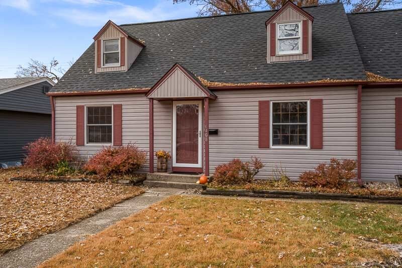 Property Photo:  6408 N 1st Street  IL 61111 