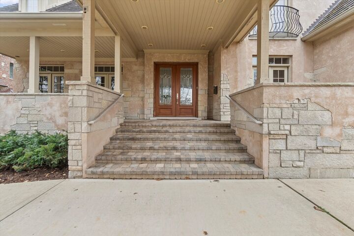 Property Photo:  130 Fuller Road  IL 60521 