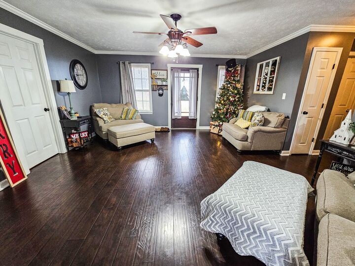 Property Photo: 16 Volunteer Rd TN 37144