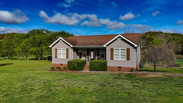 Property Photo: 16 Volunteer Rd TN 37144