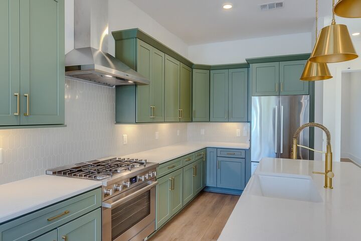 Property Photo:  110D Myrtle St D  TN 37206 