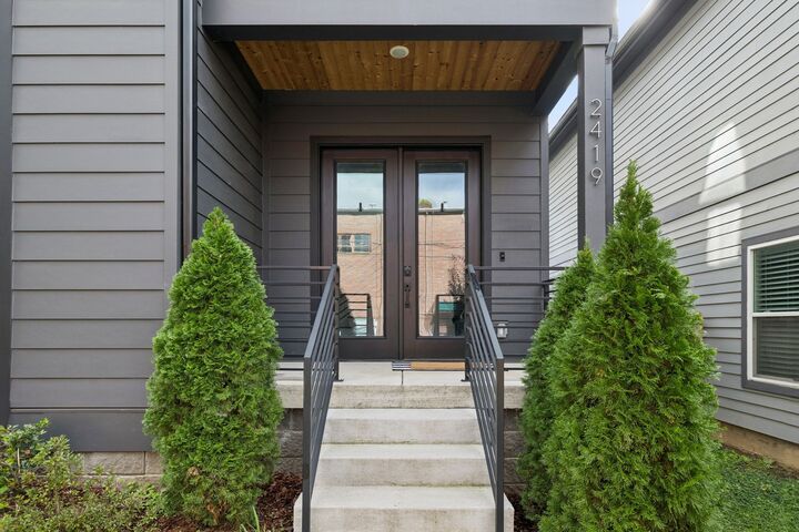 Property Photo:  2419 Batavia St  TN 37208 