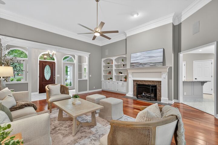 Property Photo:  2243 Northwoods Dr  TN 37130 