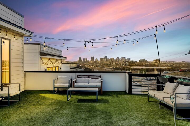 1085 Whites Creek Pike  Nashville TN 37207 photo