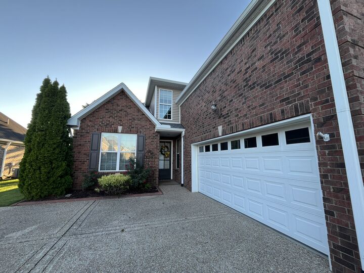 Property Photo:  1009 Larkwood Dr  TN 37076 