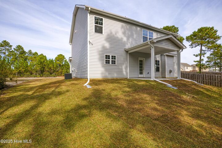 Property Photo:  217 Admiral Court  NC 28460 