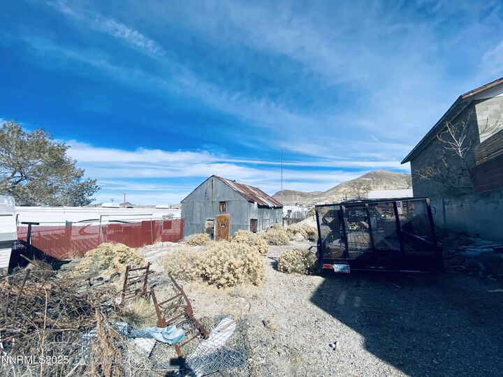 Property Photo:  237 N Summit Street  NV 89049 