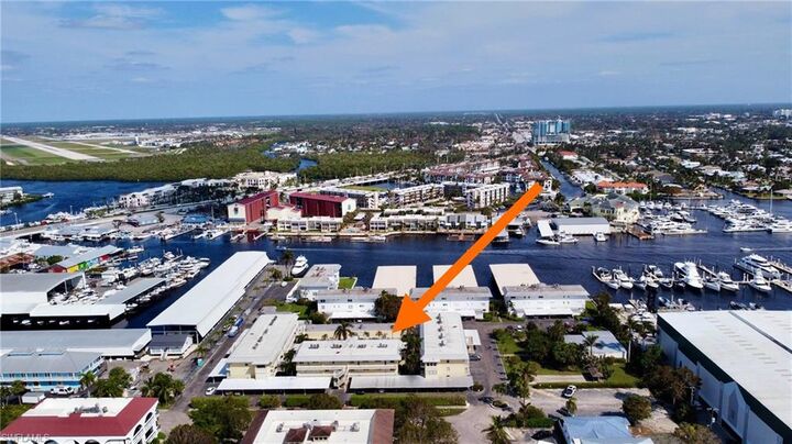 Property Photo:  1100 8th Ave S 309C  FL 34102 