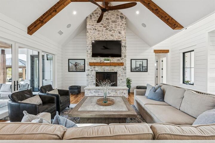 Property Photo:  2577 Lone Star Road 0001  TX 75009 