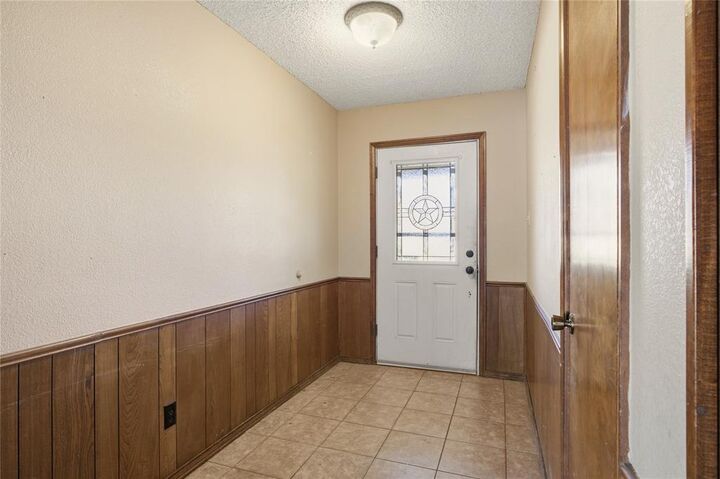 Property Photo:  312 Azalea Drive  TX 75482 