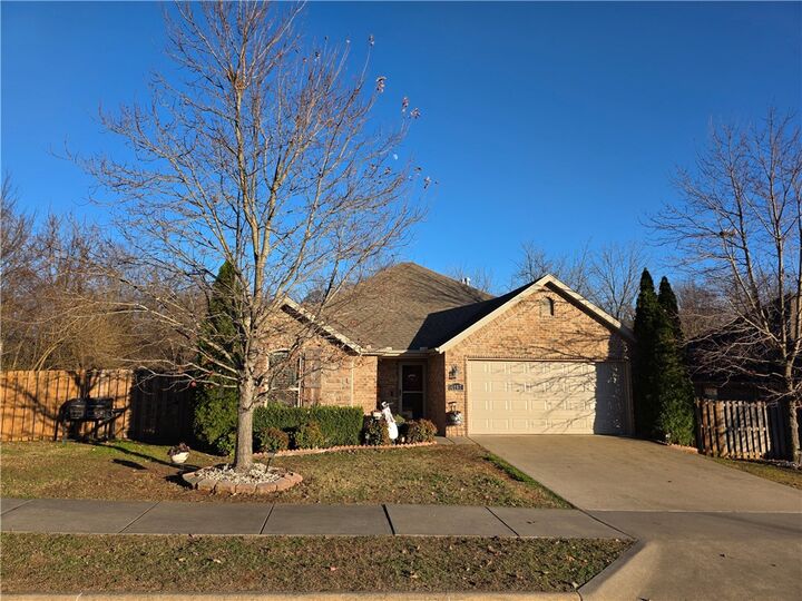 Property Photo: 6197 S 43rd Street AR 72758