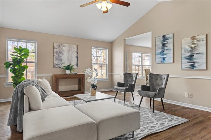 Property Photo: 42 Rob Street AR 72730