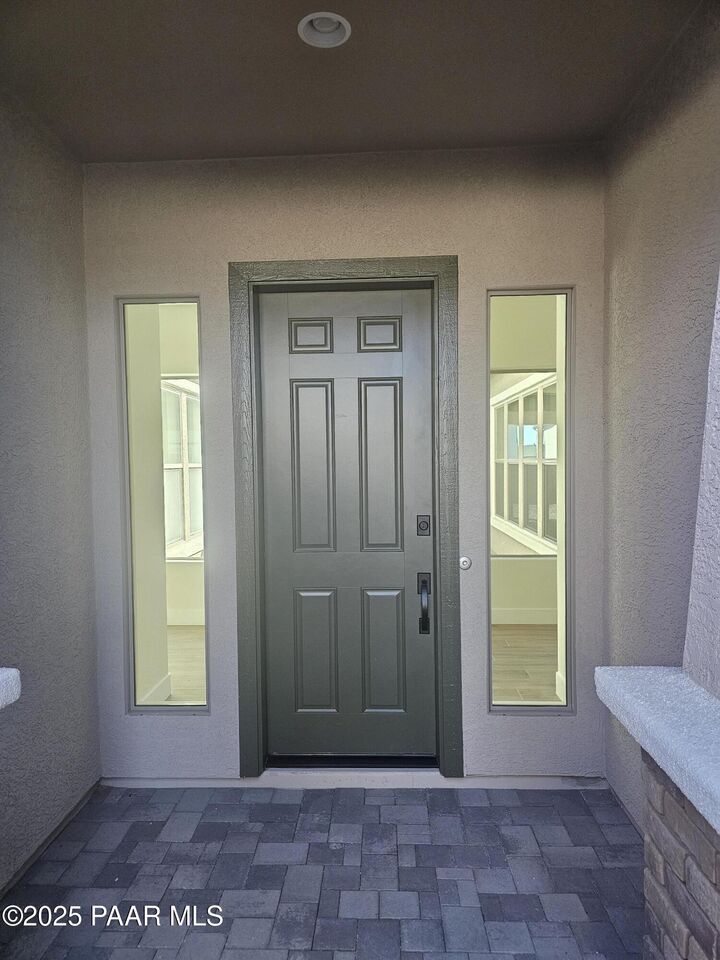 Property Photo:  5223 Iron Vine Trail  AZ 86301 