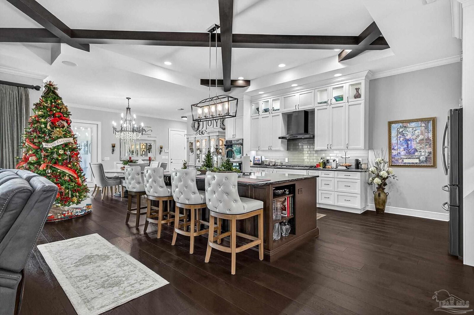 Property Photo:  428 Mayberry St  FL 32533 