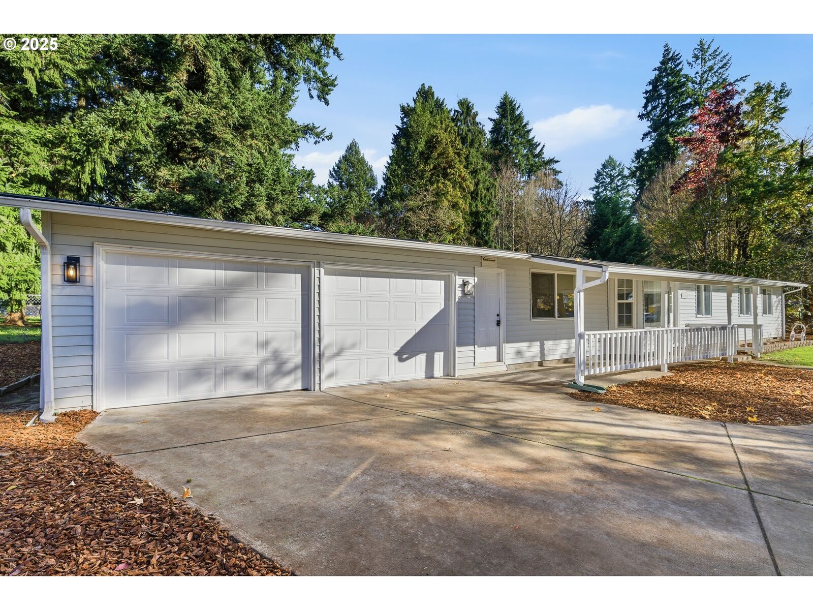 Property Photo:  12200 NE 33rd St  WA 98682 
