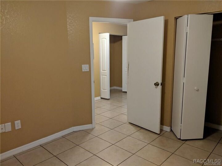 Property Photo:  5353 W Customer Court  FL 34461 