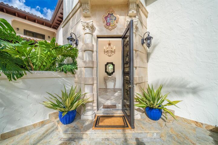 Property Photo: 8800 SW 57 Ave FL 33156