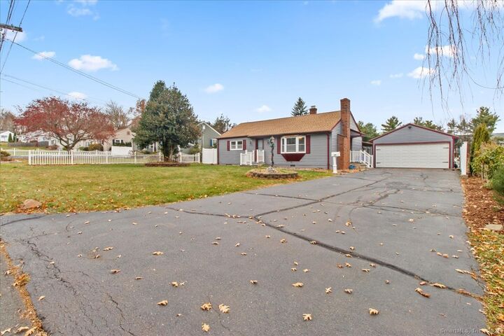 Property Photo: 57 Concord Circle CT 06109