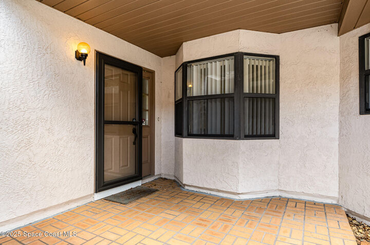 Property Photo: 3549 Muirfield Drive FL 32780