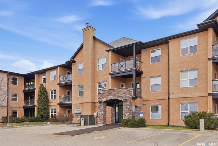 Property Photo:  326 Herold Road 101  SK S7V 0A2 