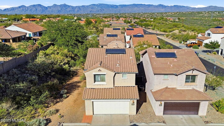 Property Photo: 5744 S Ladyslipper Place AZ 85747
