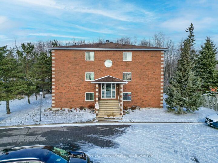 Photo de la propriété: 570 Graham Drive 6 ON P1B 9M7
