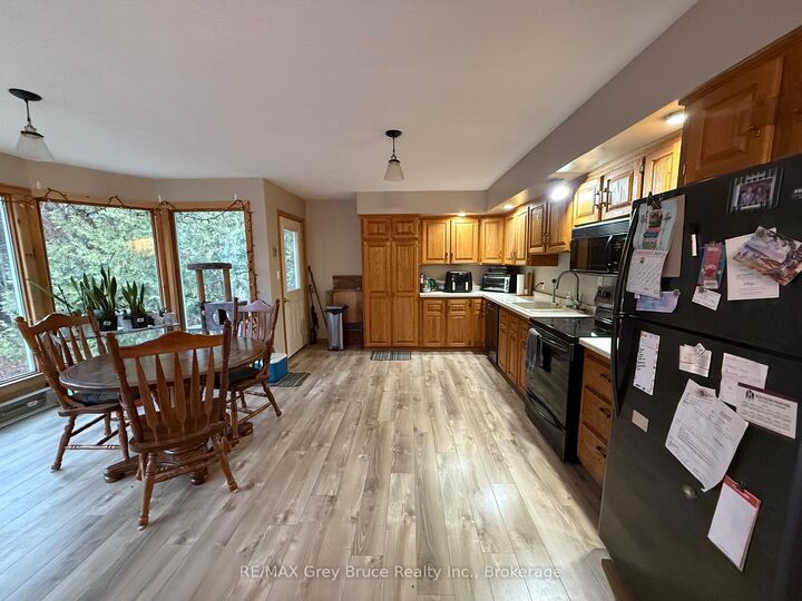 Property Photo: 210 Cape Hurd Road ON N0H 2R0