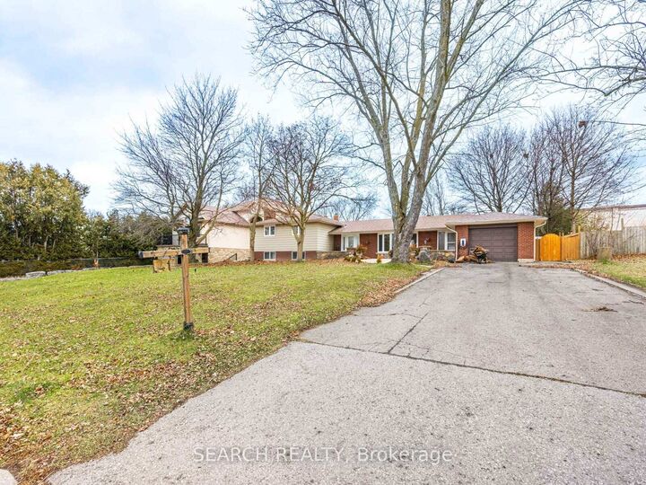 Property Photo: 41 Hamilton Drive ON L3Y 3E7
