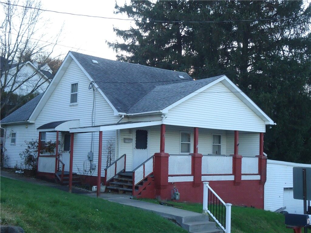 Property Photo: 169 Bellevue Street PA 15301