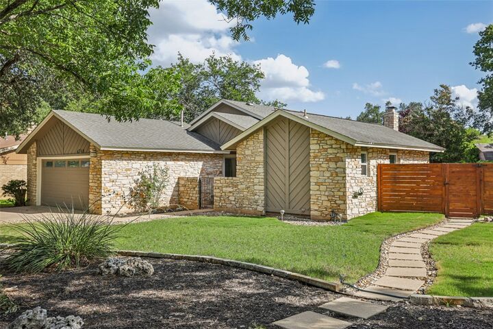 Property Photo:  4713 Trail Crest Circle  TX 78735 