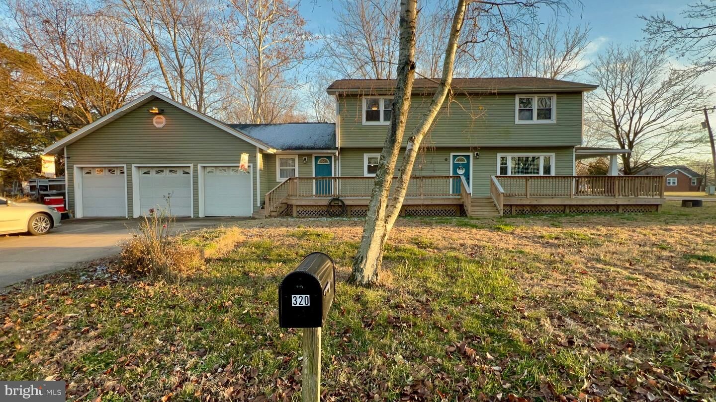 Property Photo: 320 Cedar Avenue VA 22443