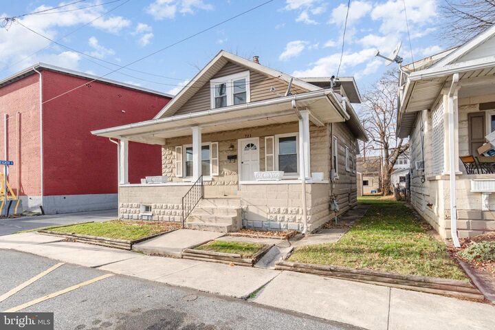 Property Photo: 721 Herman Avenue PA 17043