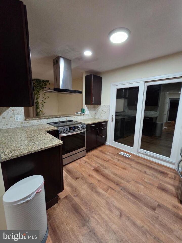 Property Photo:  20000 Wyman Way  MD 20874 