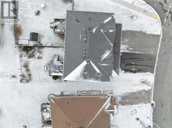 Property Photo:  67 Rinkside Court  ON P3E 0E3 