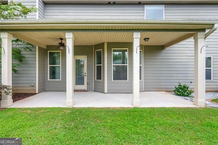 Property Photo: 1475 Forest Brook Trail GA 30041