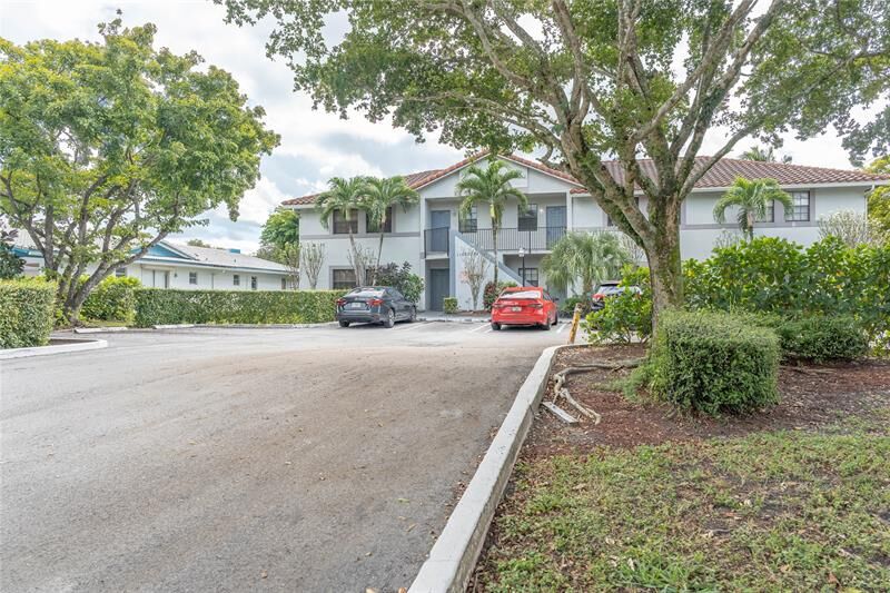 Property Photo:  11686 NW 39th Street  FL 33065 