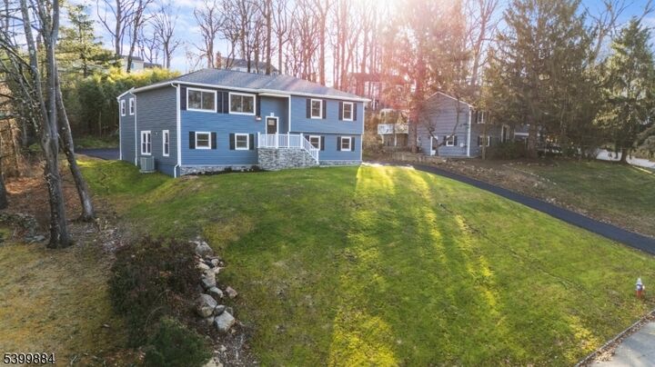 9 Dorothy Dr  Morris Twp. NJ 07960 photo