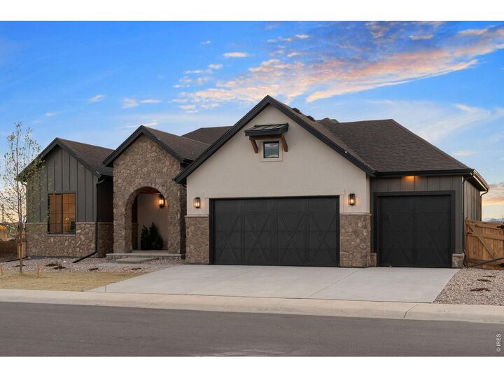 Property Photo: 67 Boxwood Dr CO 80550