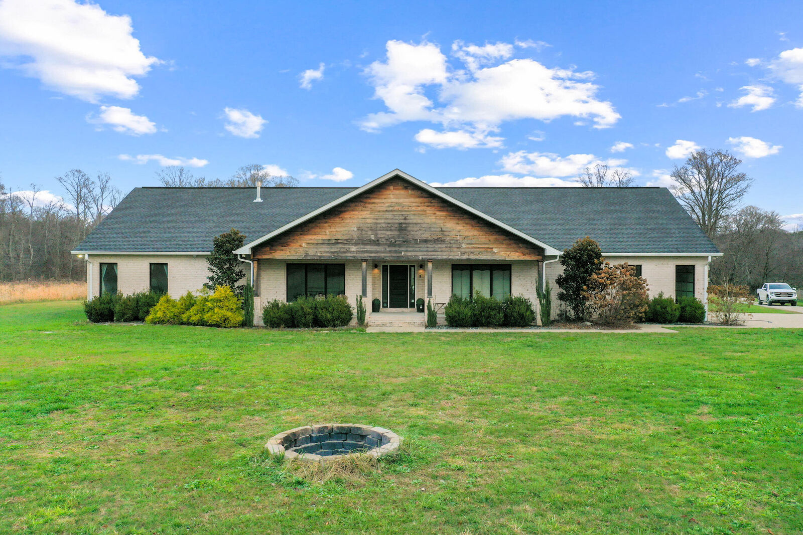 Property Photo: 228 Park Wells Road KY 40744