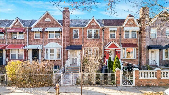 4309 Edson Avenue  Bronx NY 10466 photo