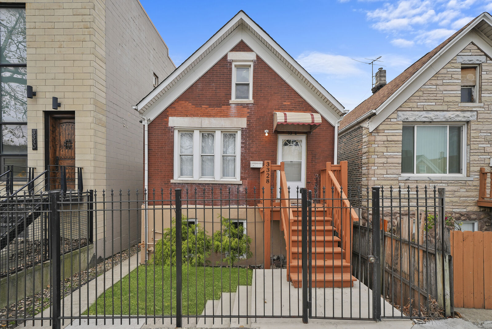 Property Photo: 3328 S Damen Avenue IL 60608