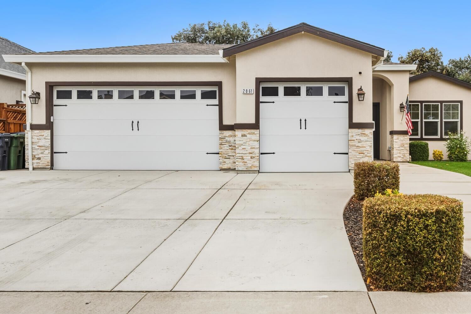 Property Photo: 2861 Pebblebrooke Court CA 95377