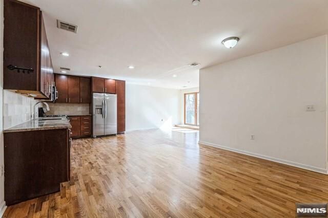 Property Photo:  17 Meadow Road 401  NJ 07070 