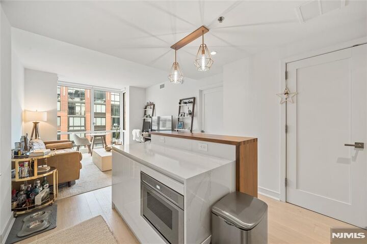 Property Photo: 1000 Maxwell Lane 10G NJ 07030