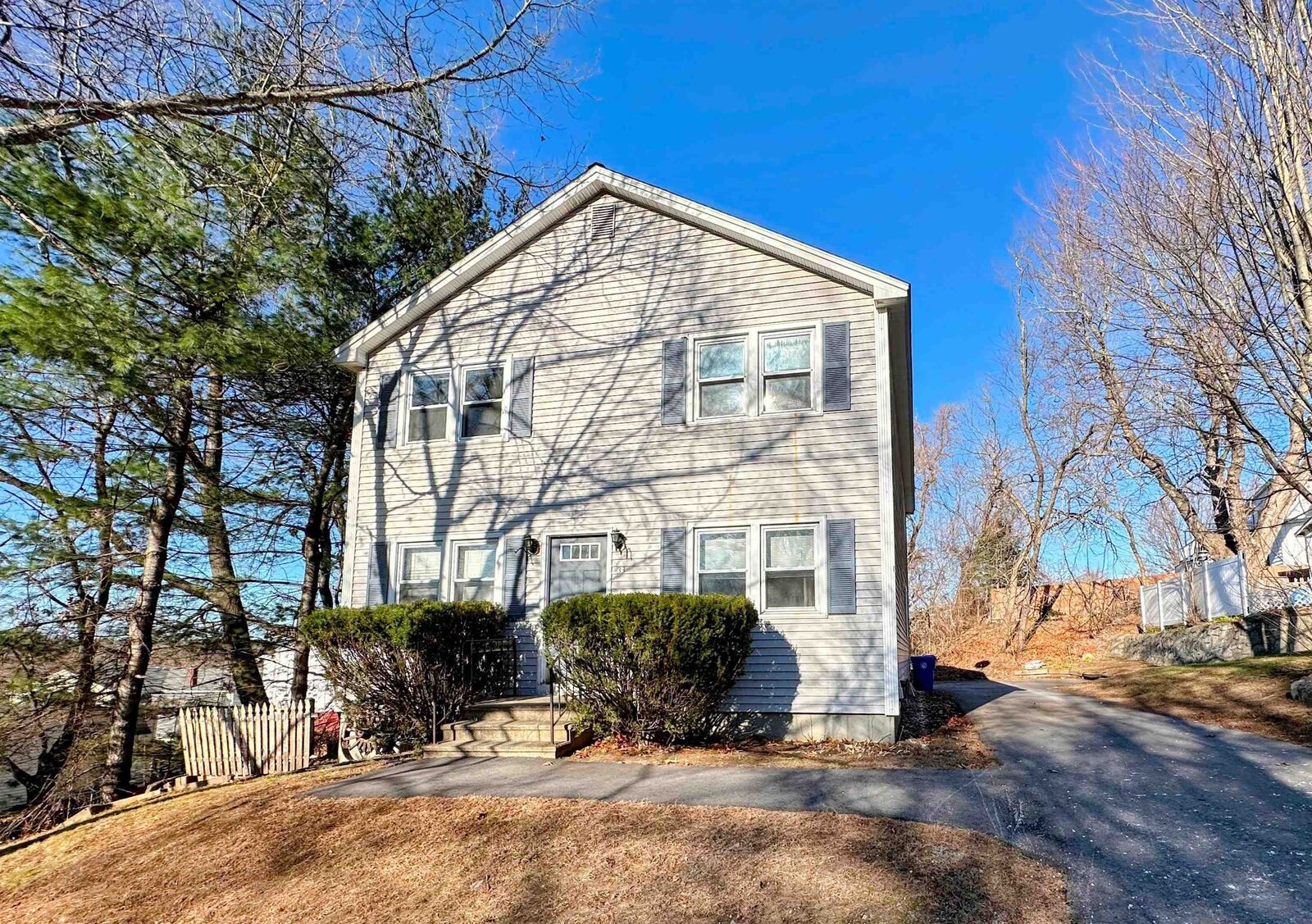 Property Photo: 33 Elwood Avenue NH 03103