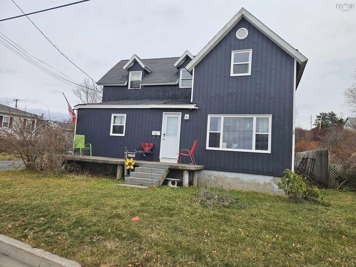 66 Macleod Street — photo 1