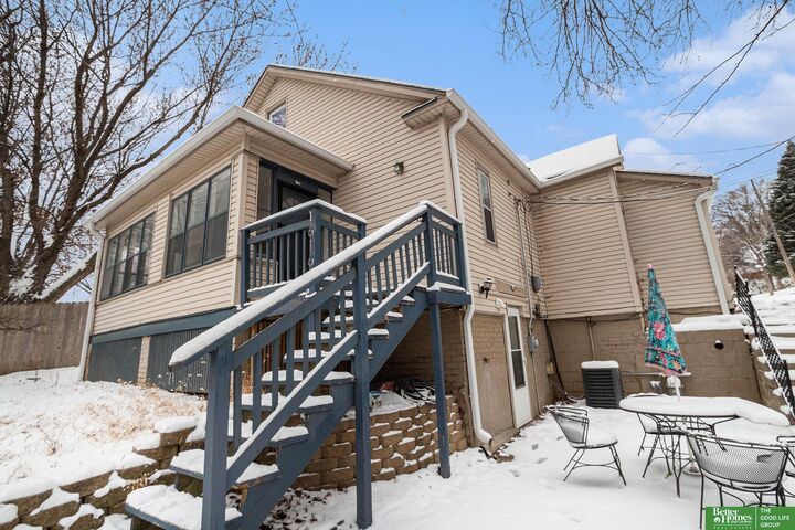 Property Photo:  1616 S 6 Street  NE 68108 