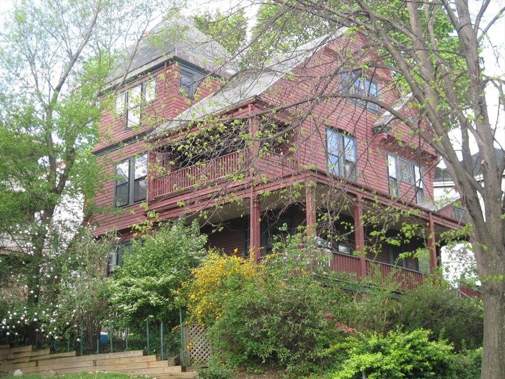 Property Photo:  123 Cushing Avenue 1  MA 02125 