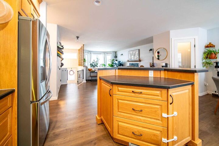 Property Photo: 914 26 Street AB T9W 1V9