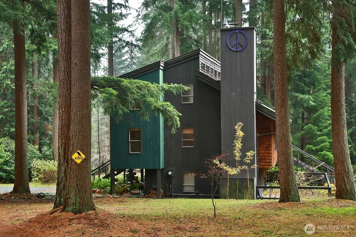 Property Photo:  6991  High Meadow Drive  WA 98236 